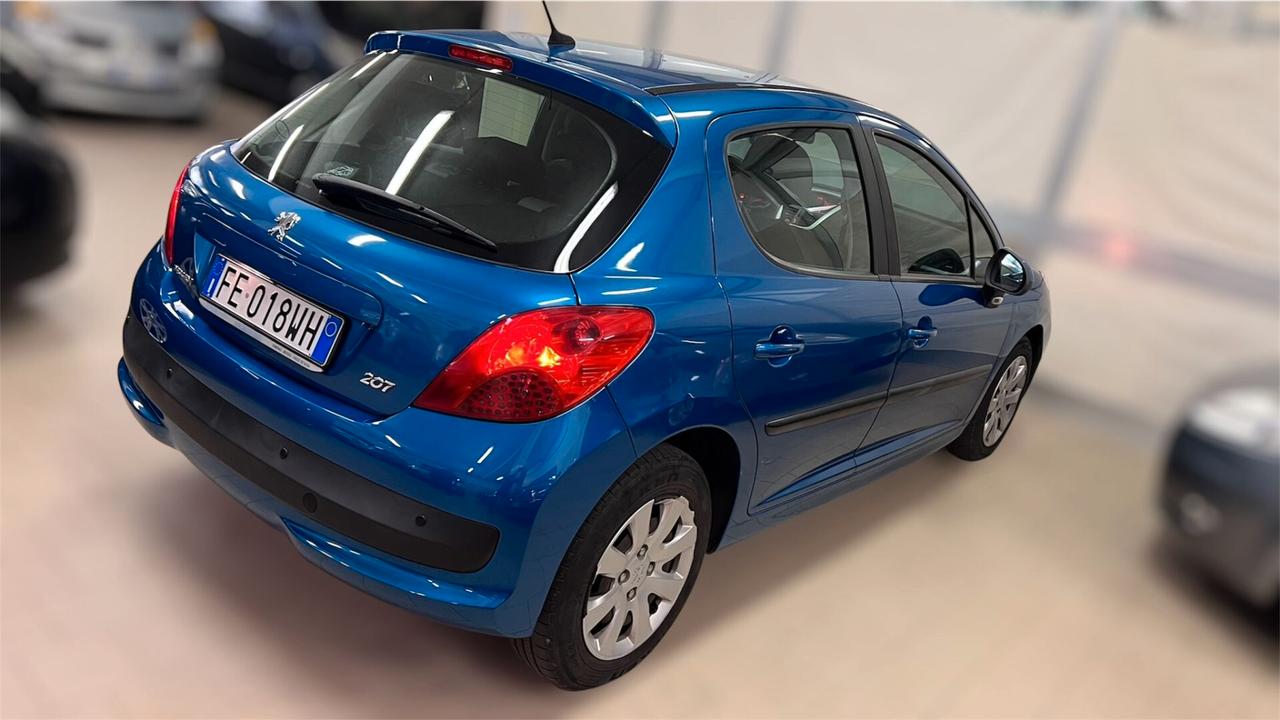 Peugeot 207 1.4 8V 75CV 5p. X Line ECO GPL