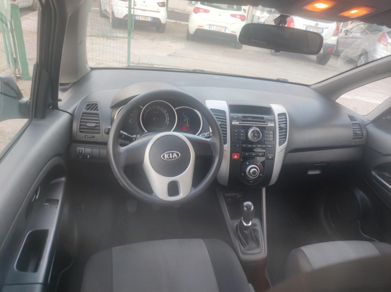 Kia Venga 1.4 CRDi 77CV Easy