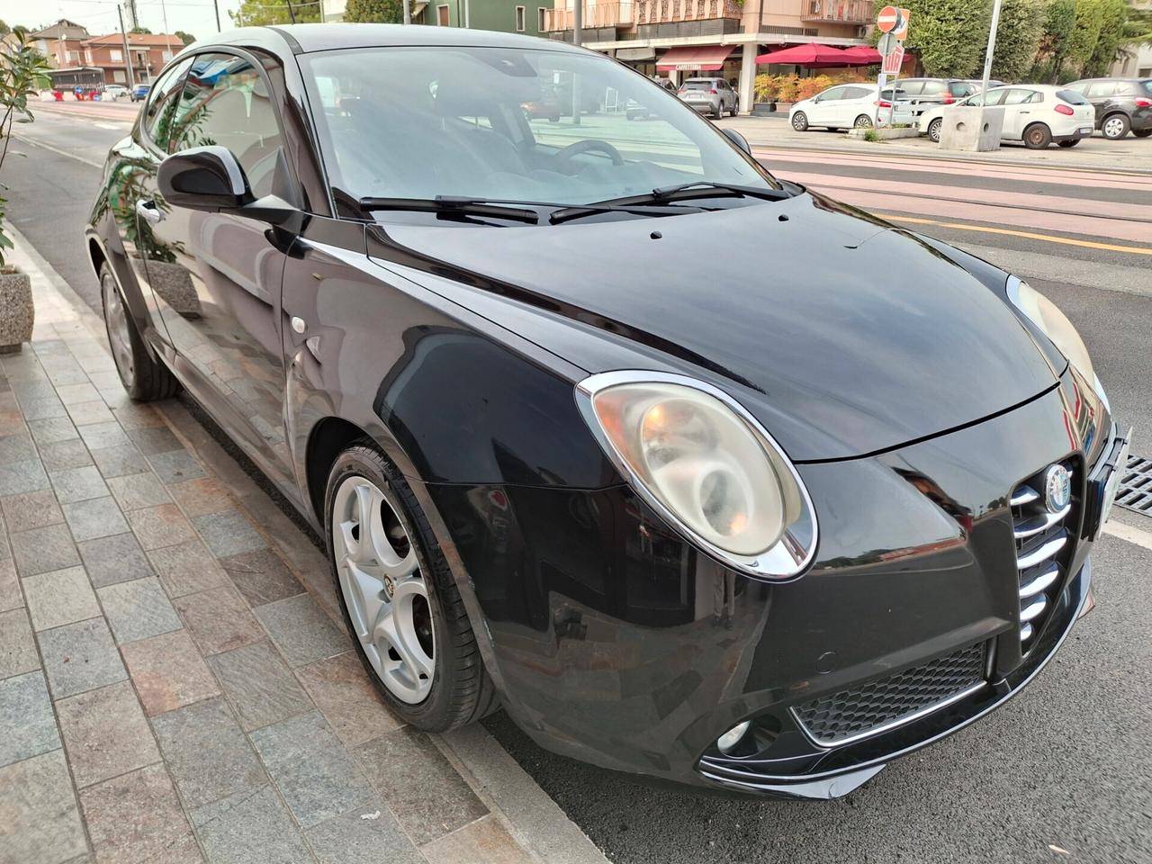 Alfa Romeo MiTo 1.6 JTDm 16V Distinctive 120cv