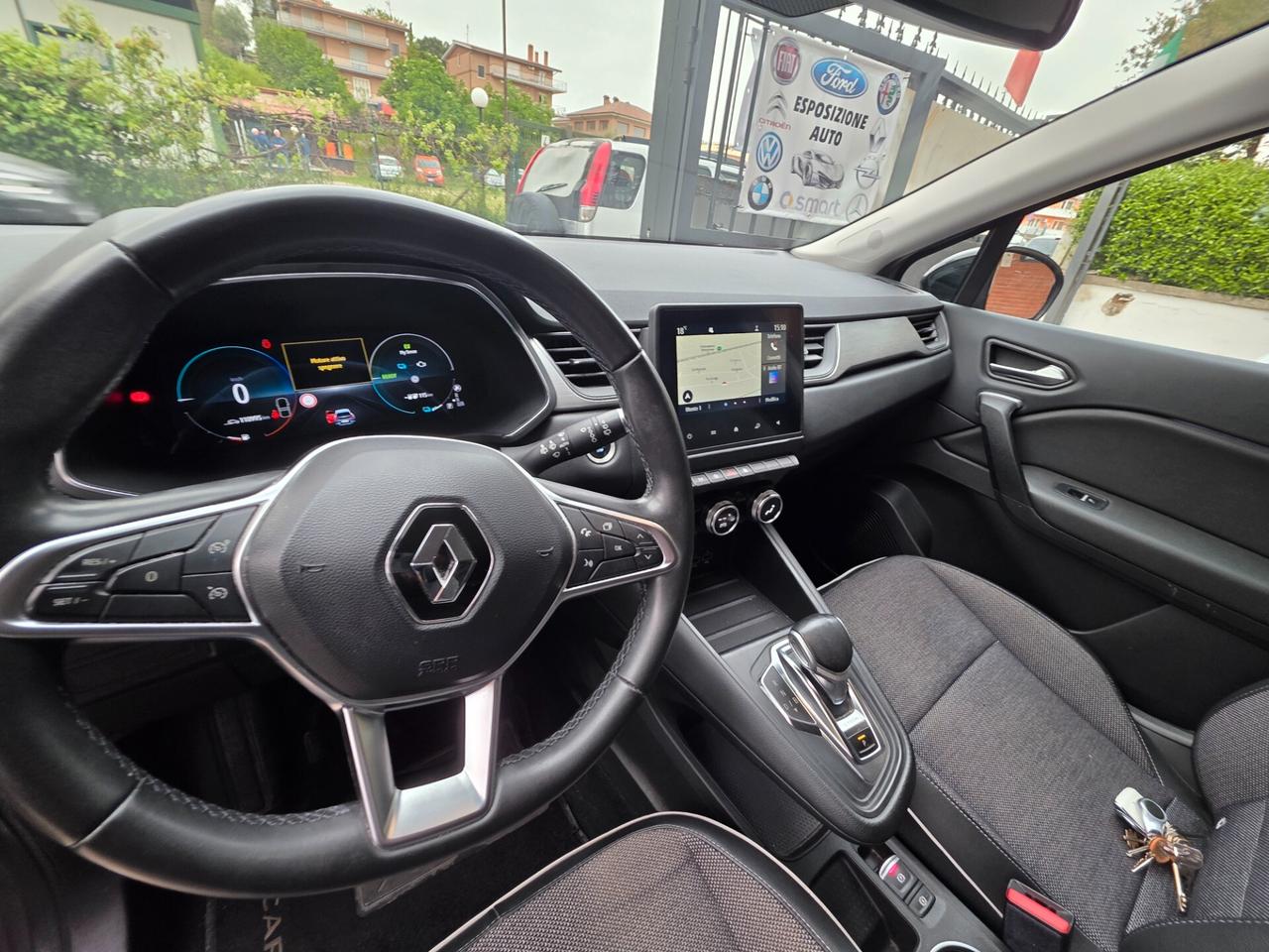 Renault Captur E-TECH INITIALE
