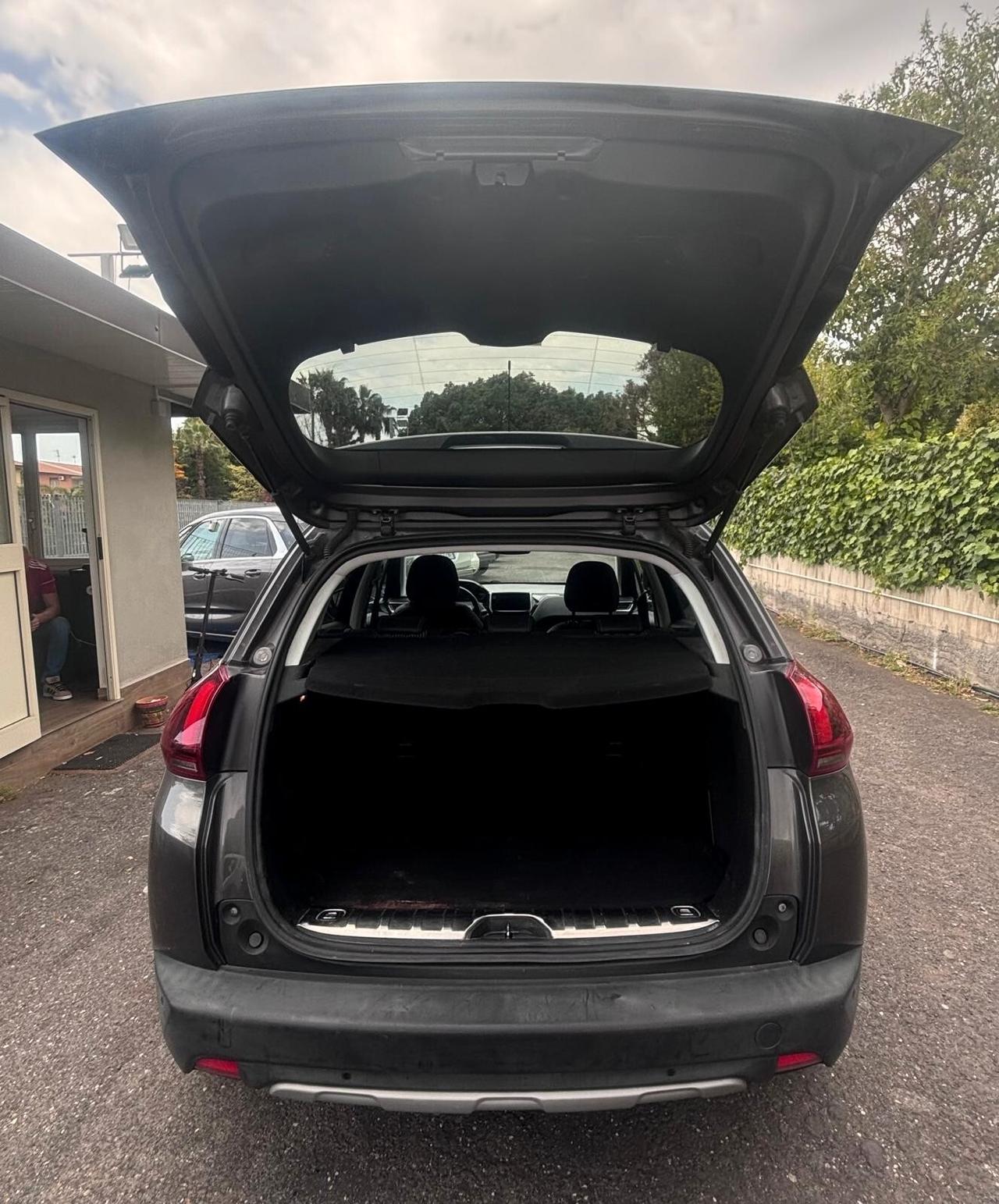 Peugeot 2008 BlueHDi 120 S&S Allure