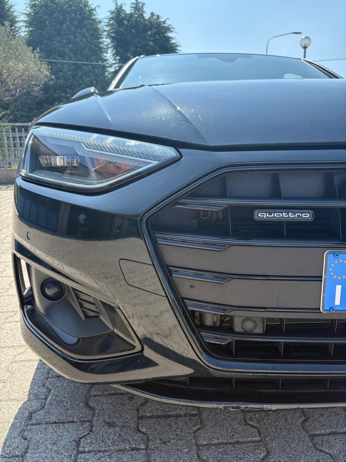 Audi A4 Avant 40 TDI quattro S tronic Business Advanced