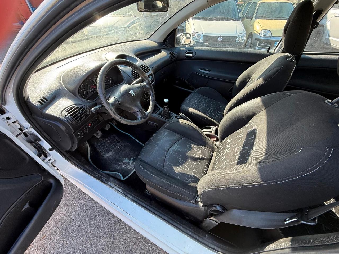 Peugeot 206 1.4 3p. XS