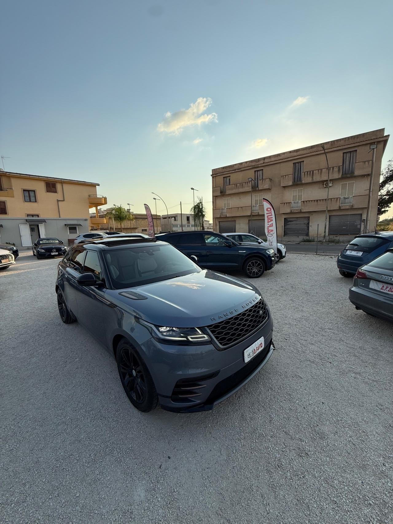 Land Rover Range Velar 2.0D I4 240 CV R-Dynamic HSE