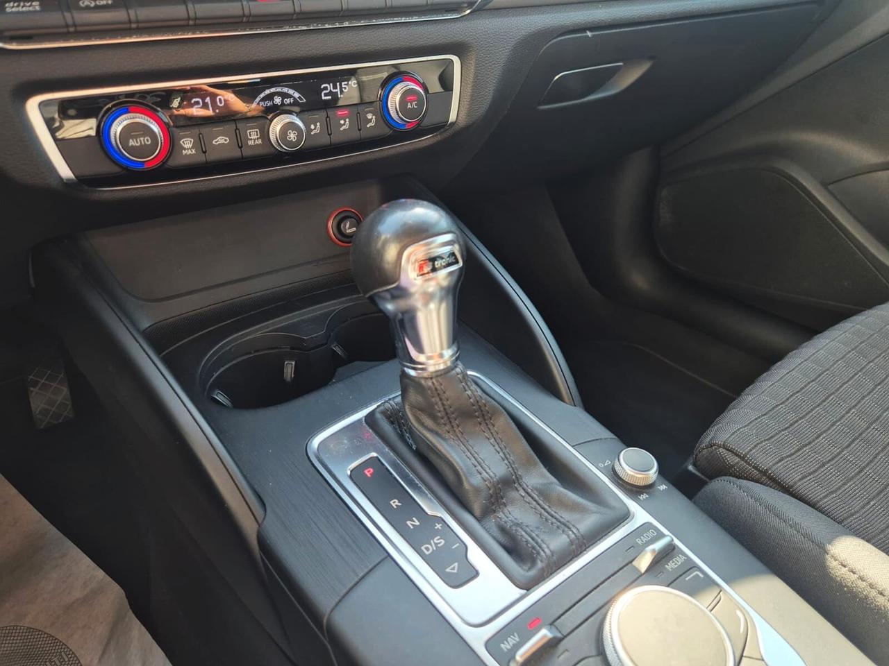 Audi A3 SPB 2.0 TDI 150 CV S-tronic Ambition