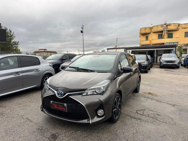 TOYOTA Yaris 1.5 Hybrid 5 porte Trend "Platinum Edition"
