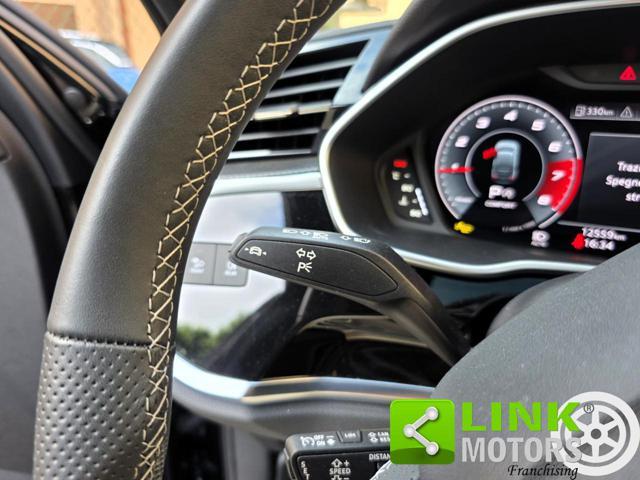 AUDI Q3 SPB 35 TFSI S tronic Identity Black S Line Edition
