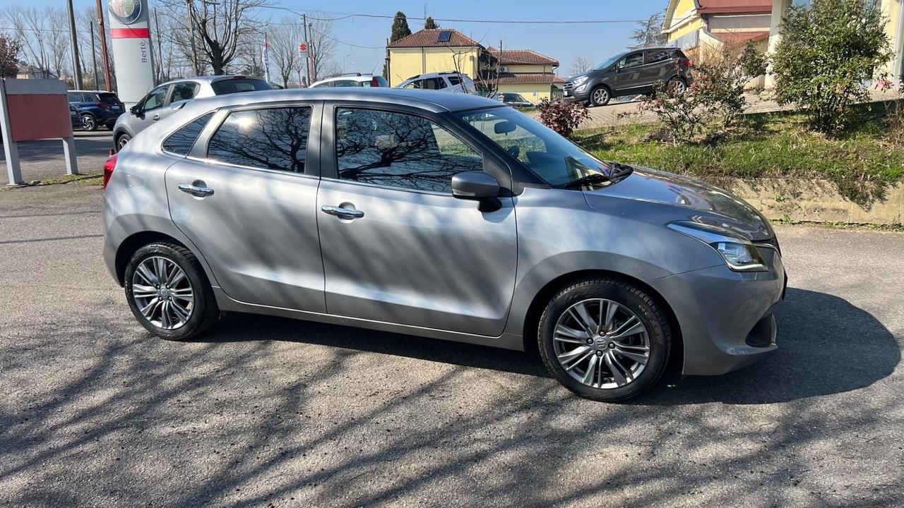 Suzuki Baleno 1.2 Hybrid Top