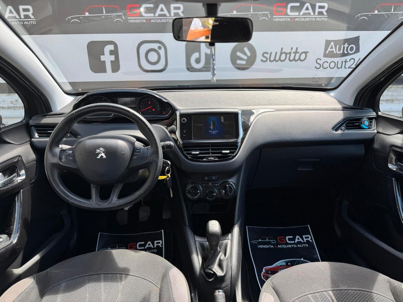 Peugeot 208 1.4 HDi 68 CV 5 porte Allure