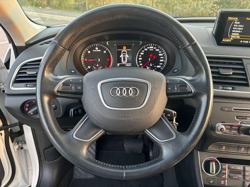Audi Q3 EURO 6 - TETTO APRIBILE - SEDILI RISCALDATI