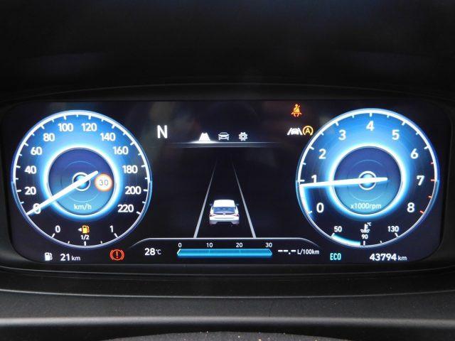 HYUNDAI Bayon 1.0 T-GDI Hybrid 48V iMT XLine