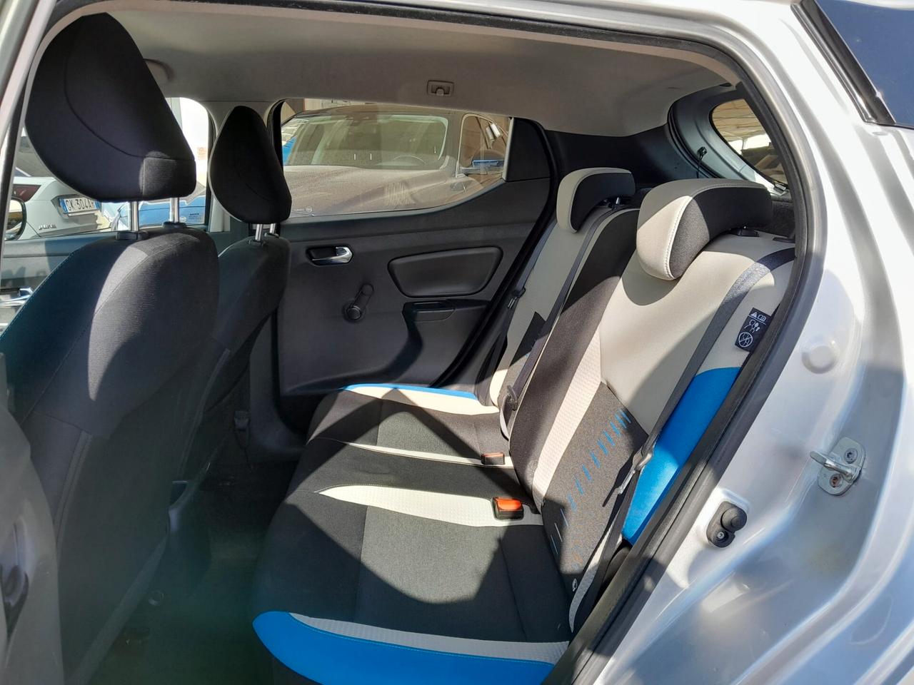 Nissan Micra 1.0L 12V 5 porte Acenta