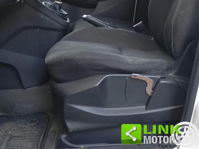 FORD Tourneo Connect 1.6 TDCI 95 CV -MOTORE SOSTITUITO A 100.000KM-