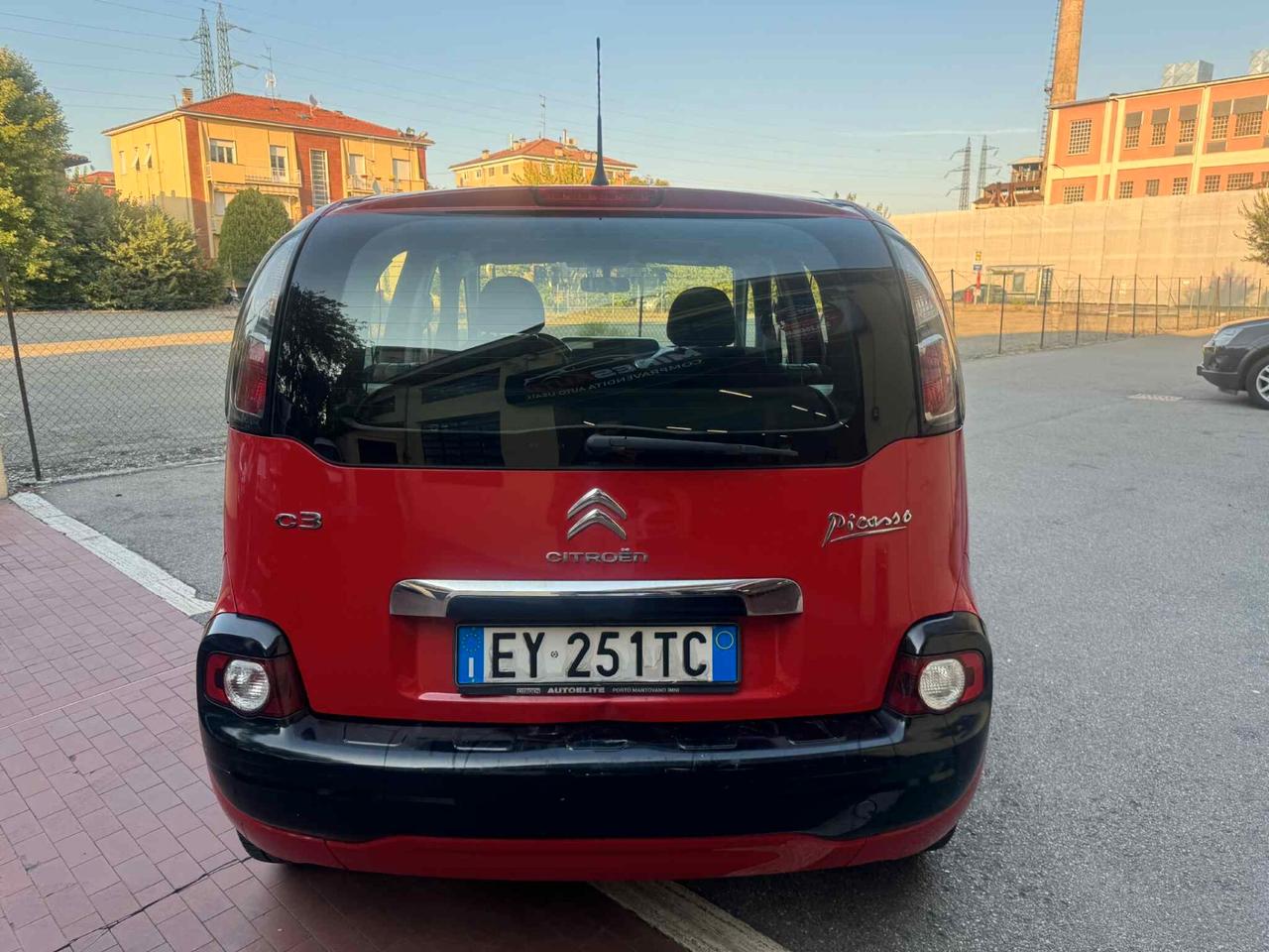 Citroen C3 Picasso 1.6 Diesel Anno 2015 139.000 Km