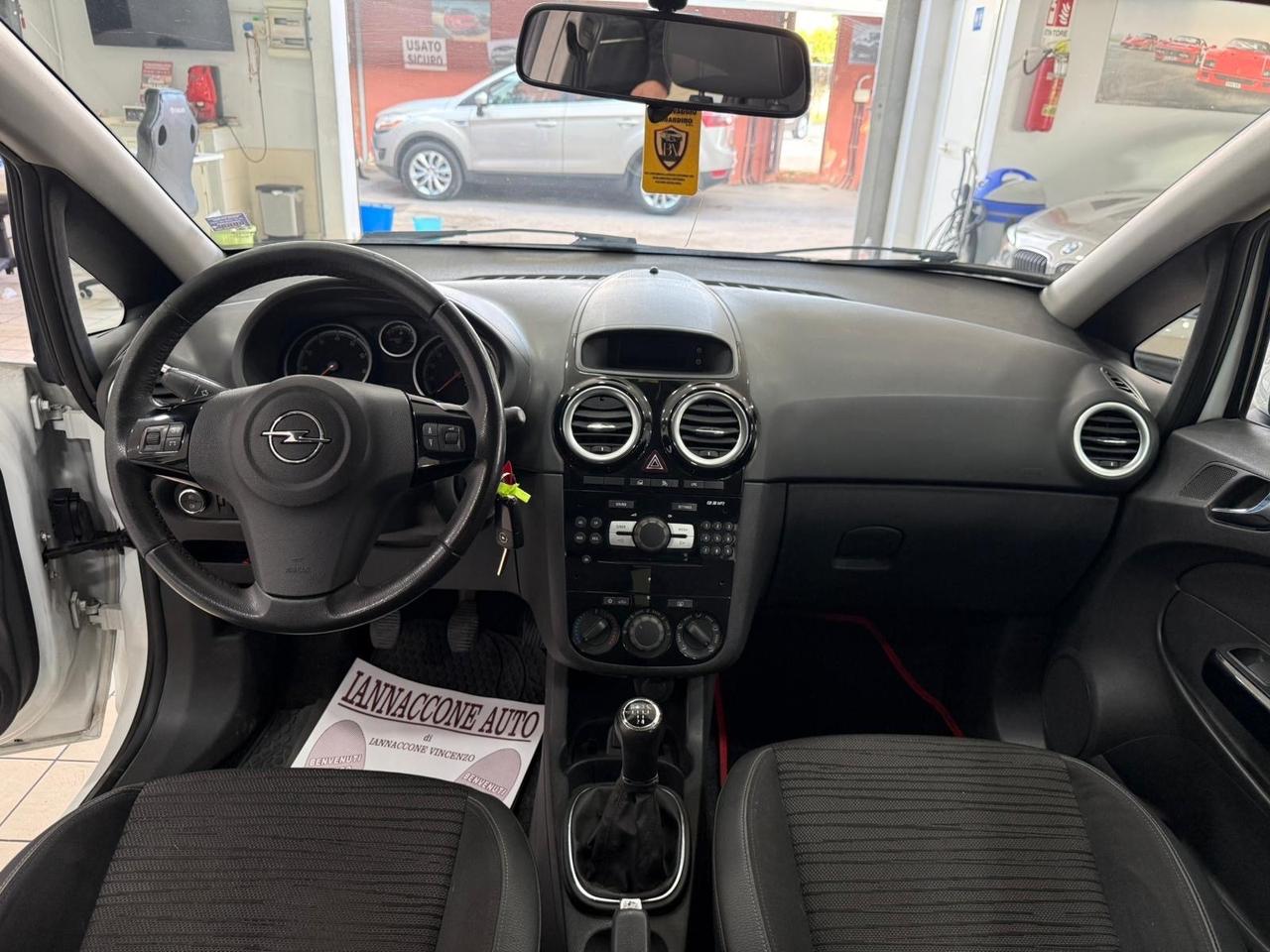 Opel Corsa 1.2 gpl 2014 restyling