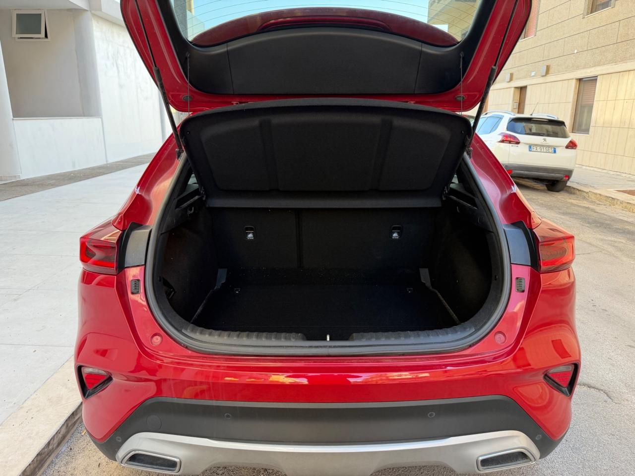 Kia XCeed 1.6 CRDi hybrid