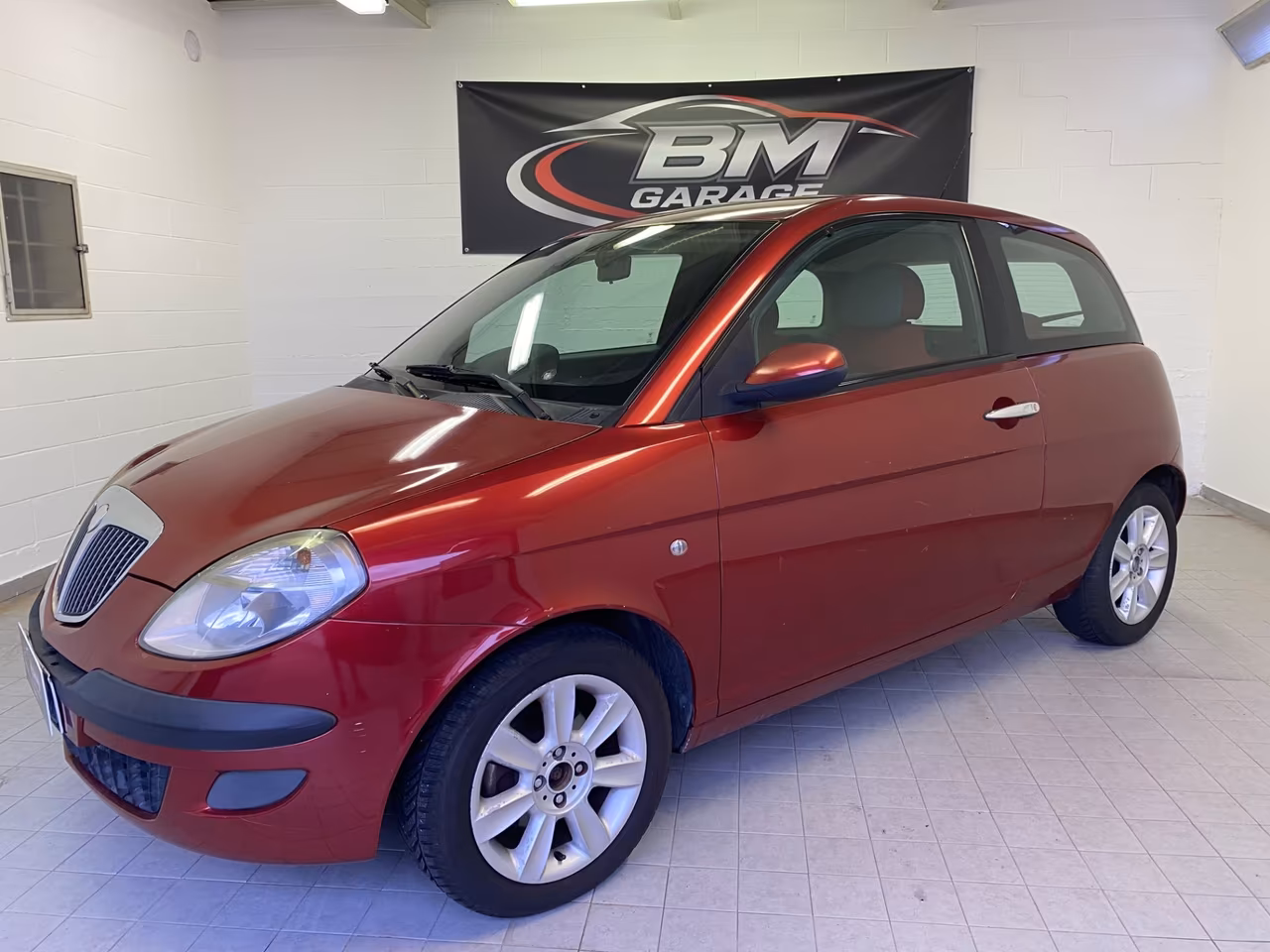 Lancia Ypsilon 1.2 16V Oro
