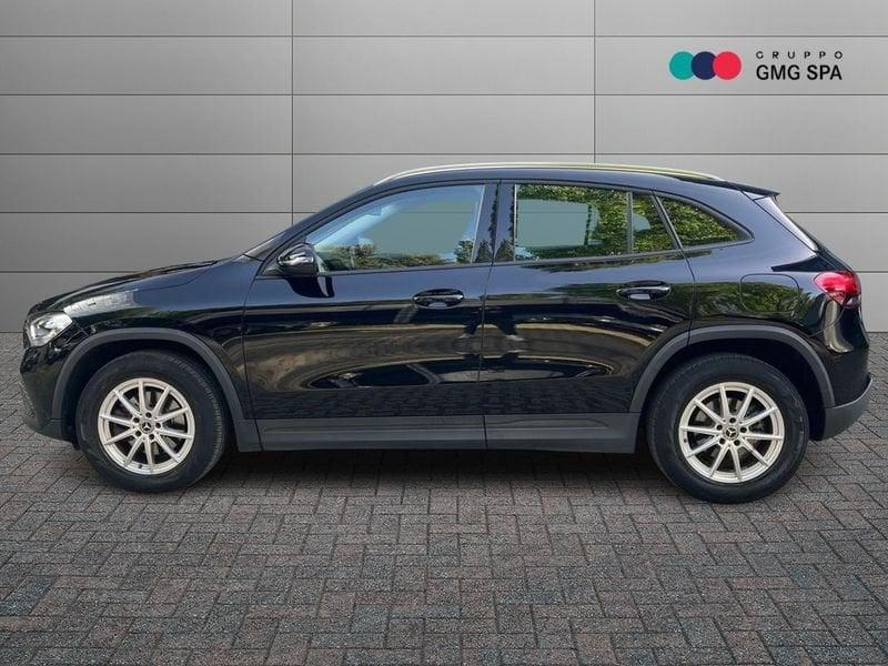 Mercedes-Benz GLA 200 d Business auto