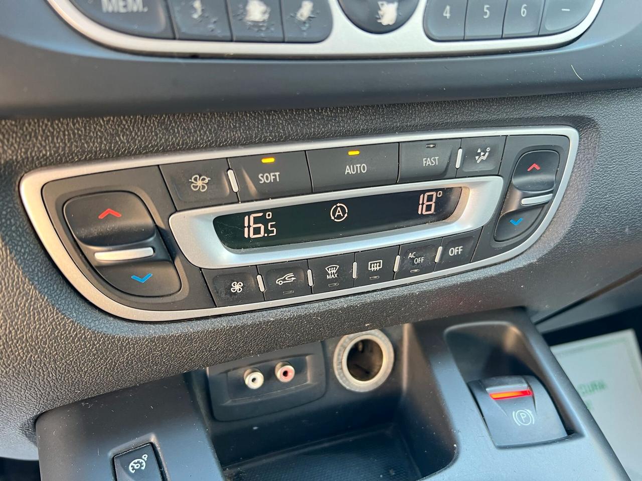 Renault Scenic 1.5 dCi 7 posti 110 CV