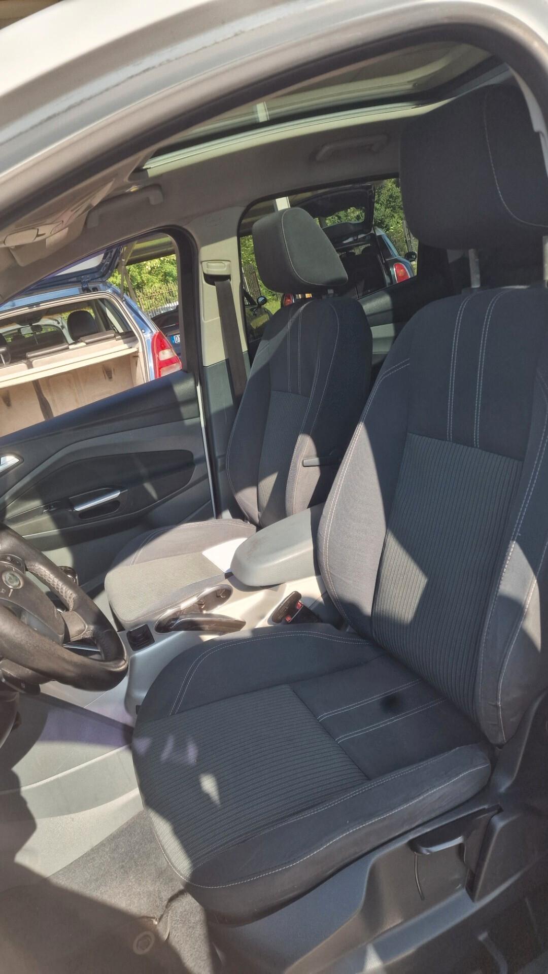 Ford C-Max 2.0 TDCi 163CV Titanium "GANCIO TRAINO"