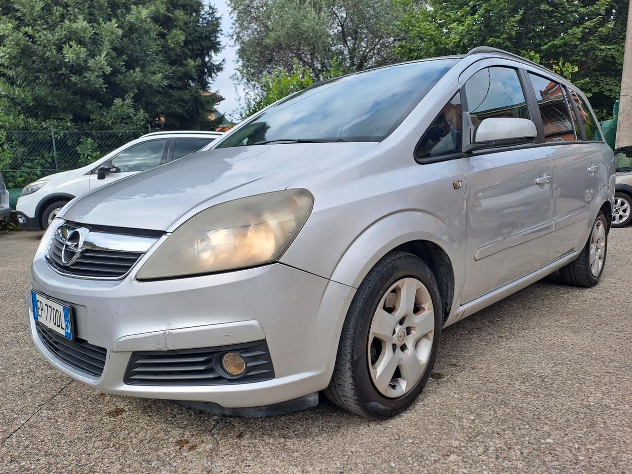 OPEL ZAFIRA 1.9 CDTI *7 POSTI*