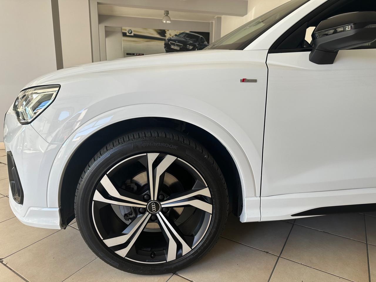 Audi Q3 35 TDI S tronic line edition