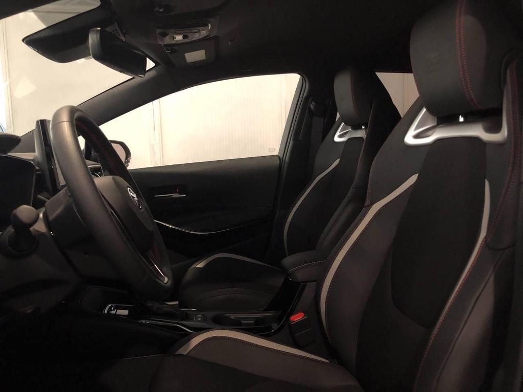 Toyota Corolla Touring Sports 1.8 VVT-i Hybrid GR Sport CVT