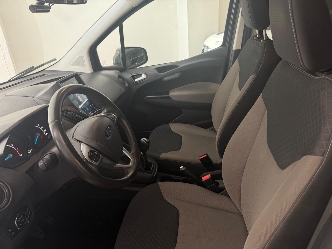 Ford Tourneo Courier 1.0 EcoBoost 100 CV S&S Sport