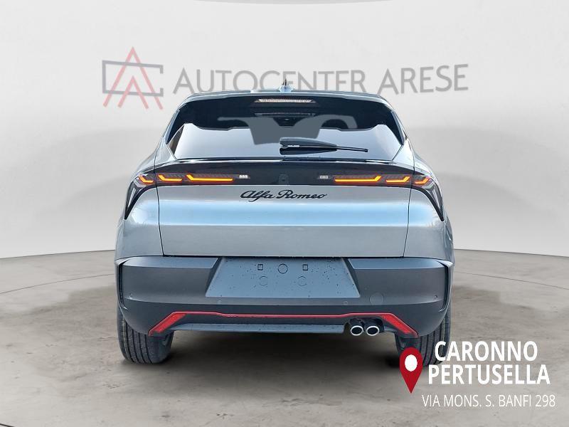 Alfa Romeo Junior 1.2 ibrida Speciale 145cv edct6