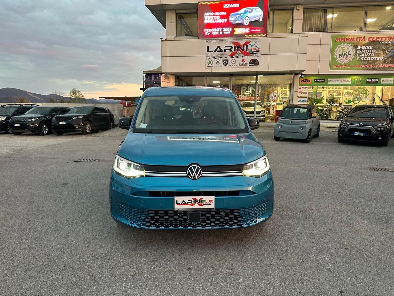 Volkswagen Caddy Pianale Ribassato 2.0 TDI 122 CV DSG Style PERFETTO STATO GENERALE !