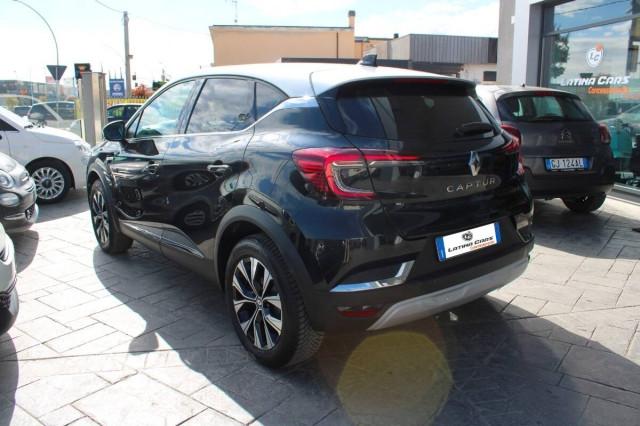 Renault Captur 1.0 tce Techno 90cv con Navigatore e CarPlay