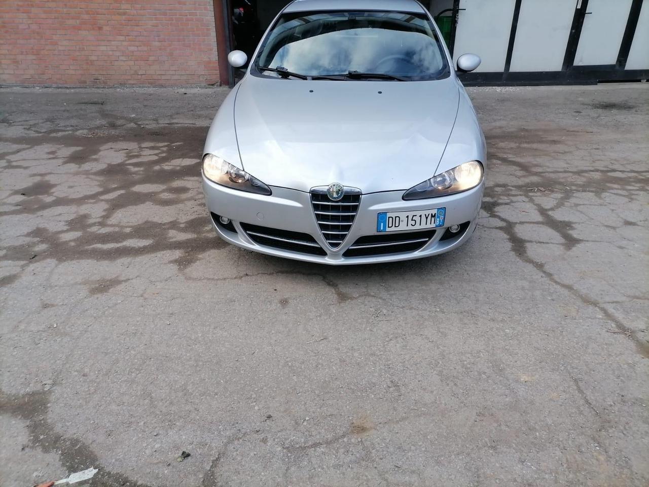 Alfa Romeo 147 1.6 16V TS (105) 3 porte Black Line