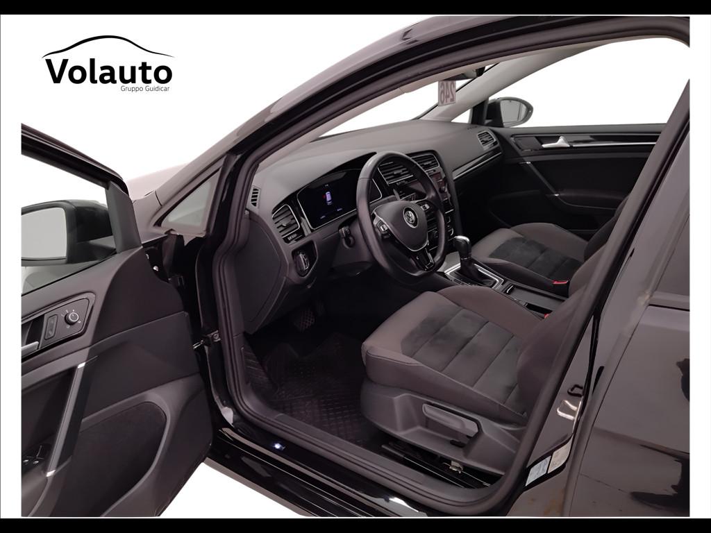 VOLKSWAGEN Golf VII 2017 5p - Golf 5p 1.5 tsi Executive 130cv dsg