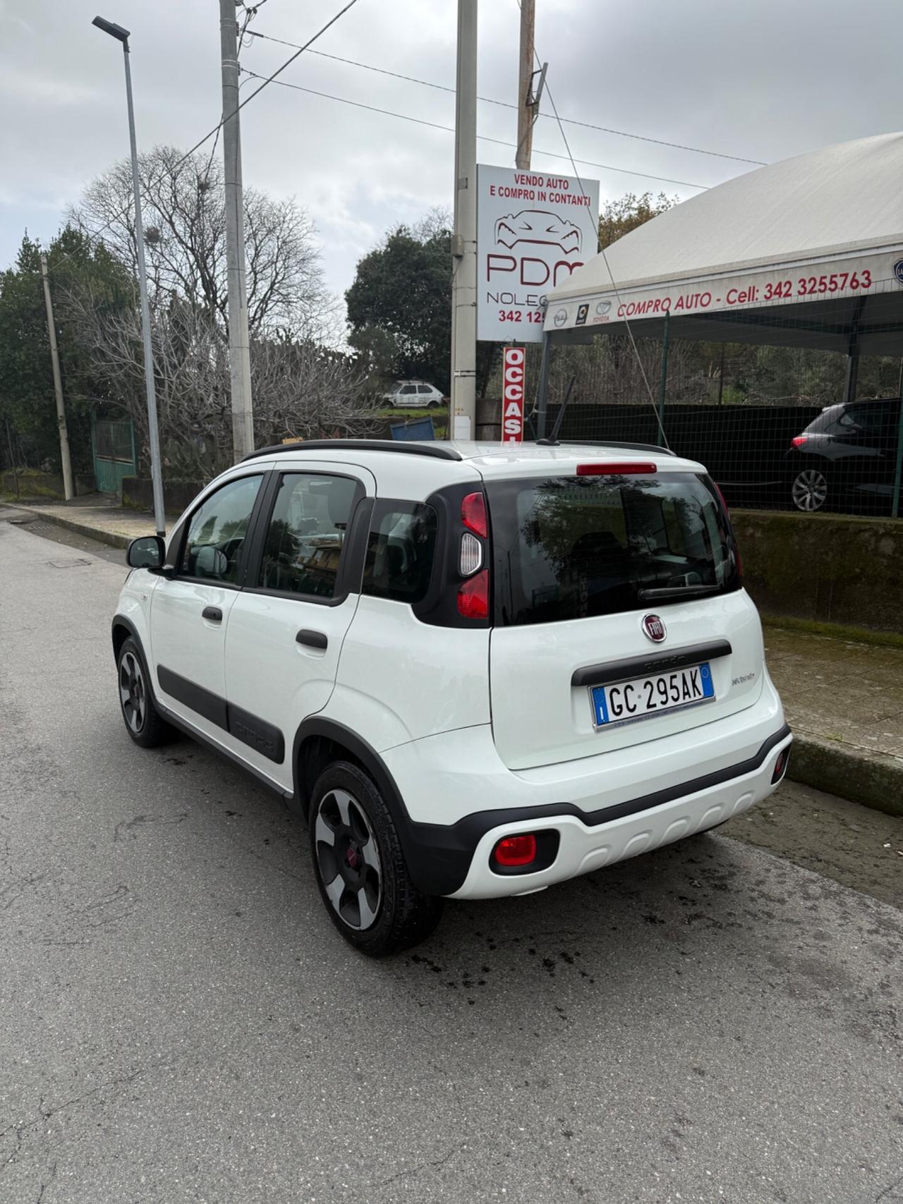 Fiat Panda 1.0 FireFly S&S Hybrid City Cross