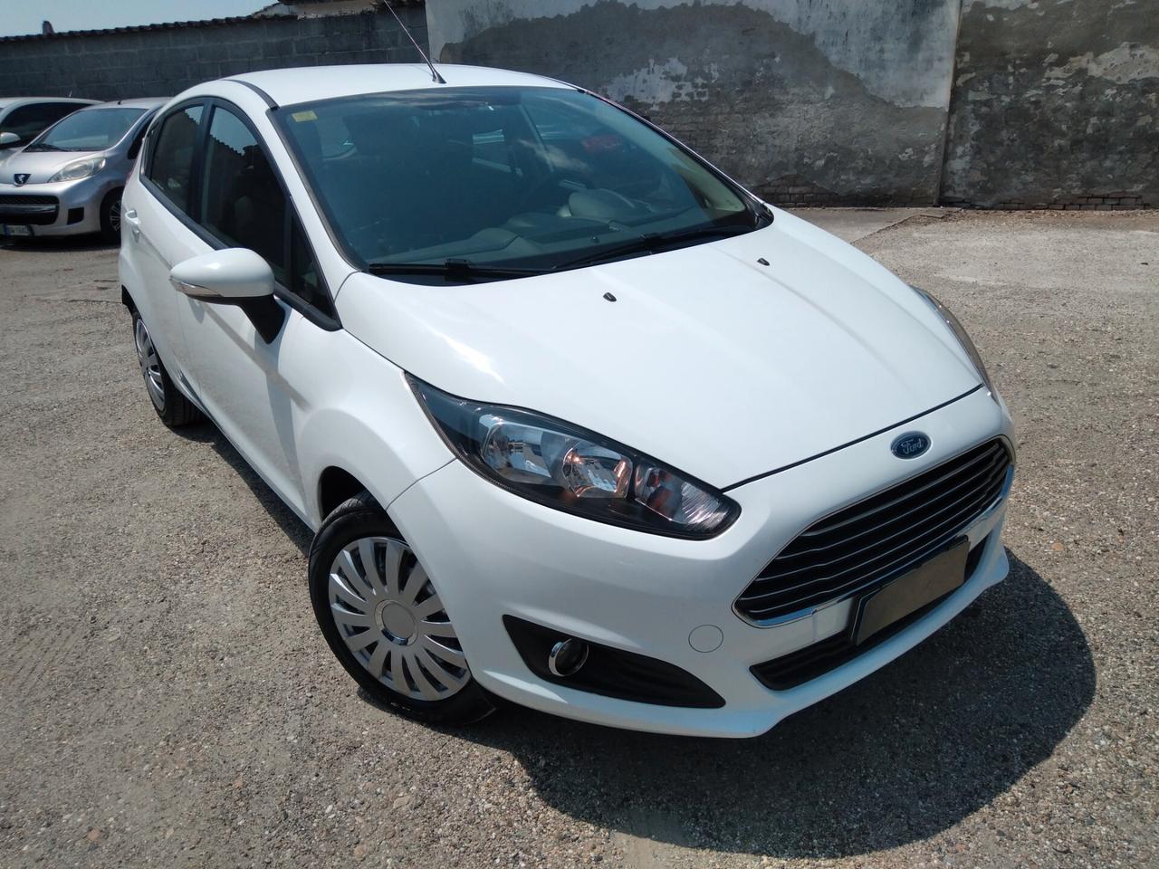 Ford Fiesta 1.4 5p. Bz.- GPL Titanium x neopatentati
