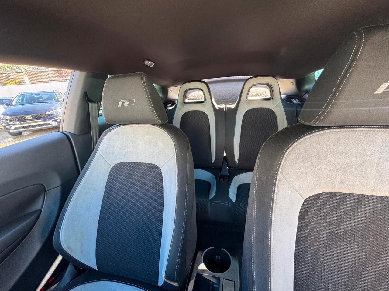 Volkswagen Scirocco 2.0 TSI Edition