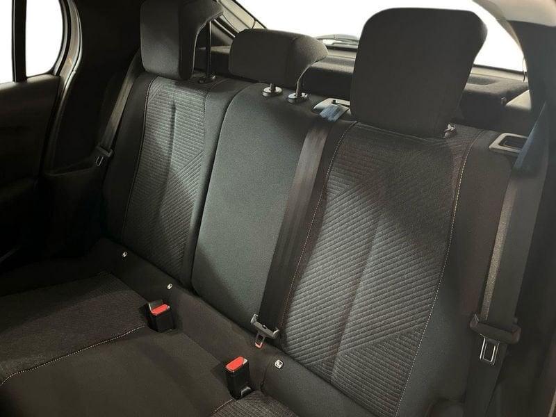 Peugeot 208 1.2 hybrid Style 110cv e-dcs 6