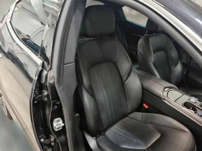 MASERATI GHIBLI 2.0 330cv 48v MHEV GT auto 4 PORTE BERLINA