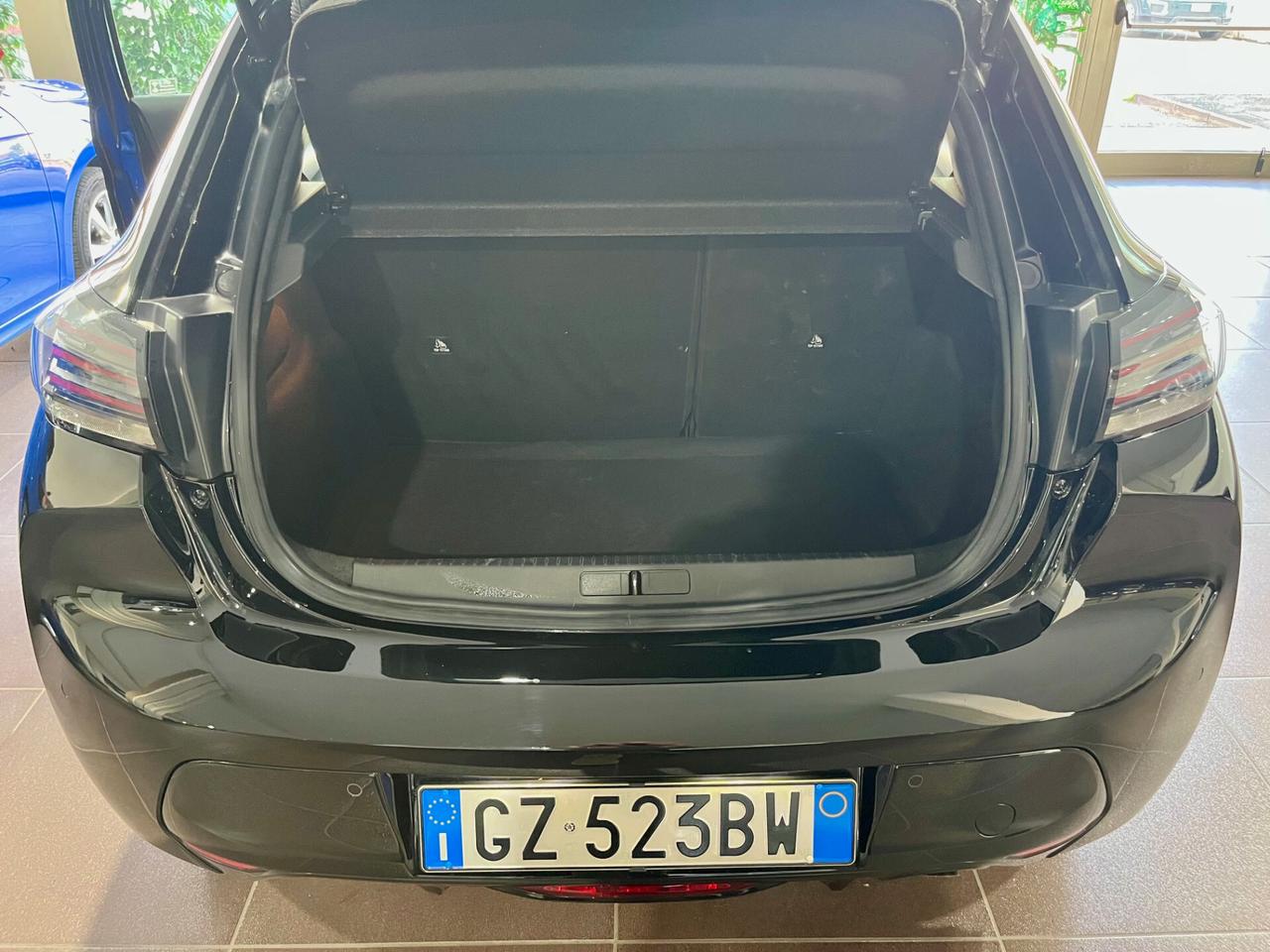 Peugeot 208 1.2 100CV 5 porte Allure 24000KM
