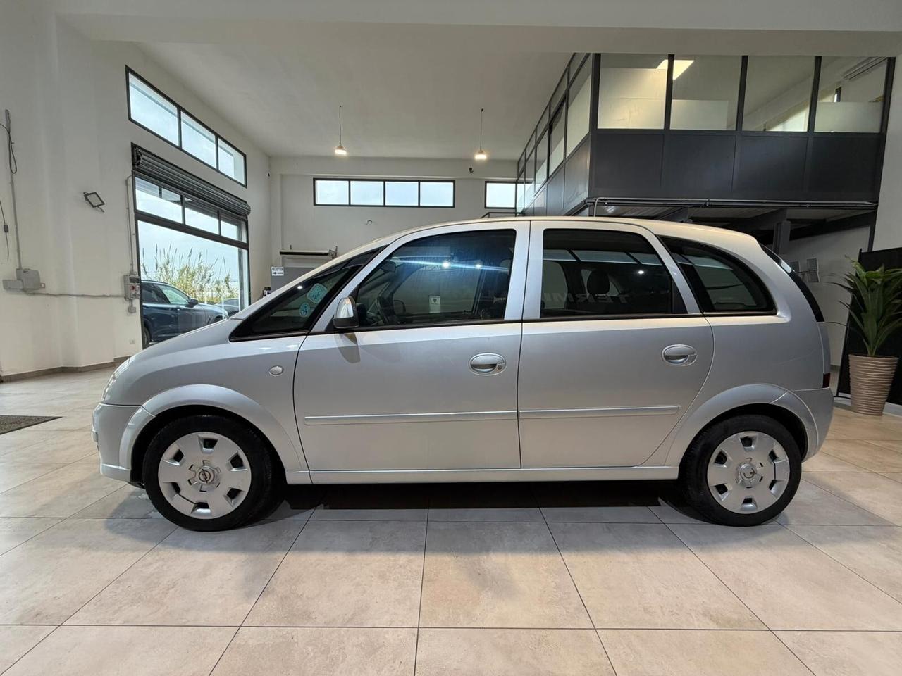 Opel Meriva 1.4 16V GPL-TECH Enjoy