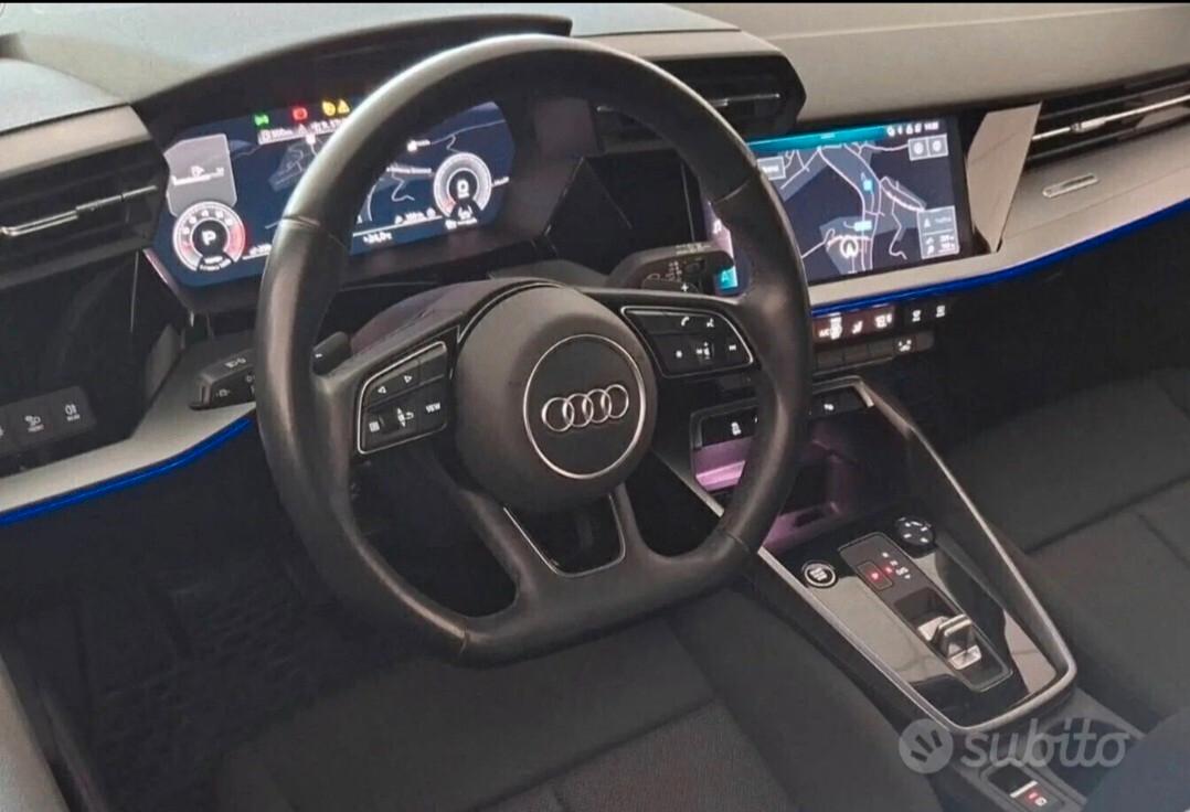 Audi A3 SPB 35 TFSI S line edition Fari full led