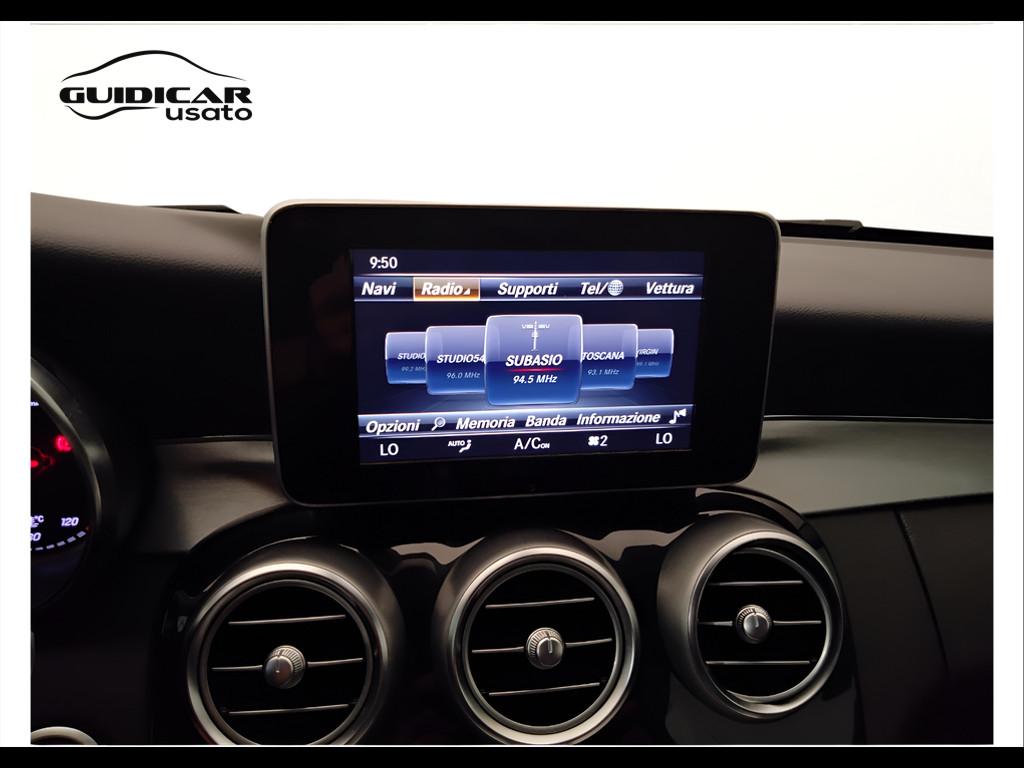 Mercedes-Benz Classe C-C205 2016 Coupe - C Coupe 220 d Premium 4matic auto