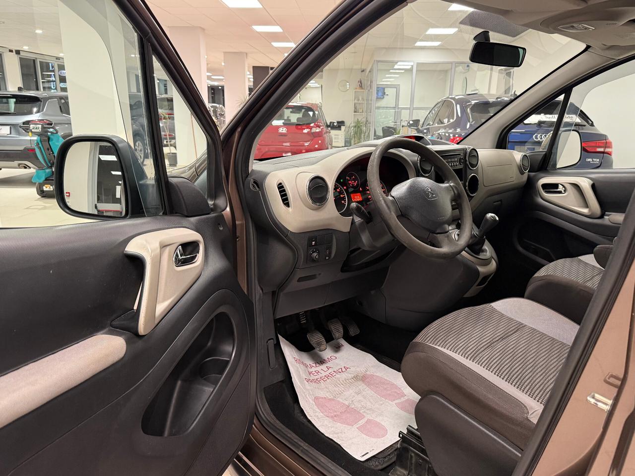 Peugeot Partner Tepee 1.6 e-HDi 92 CV S&S Outdoor - 2012