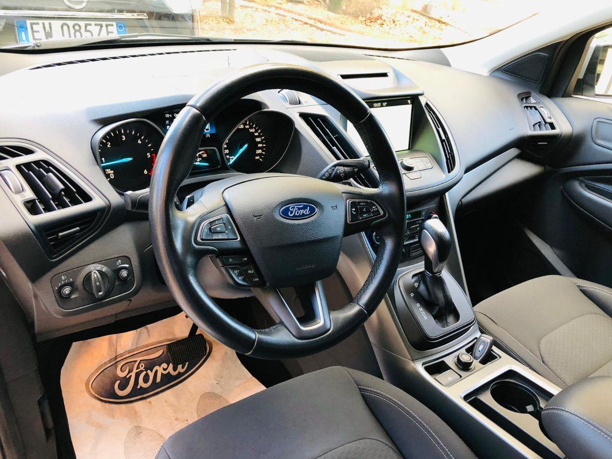 Ford Kuga 1.5 Tdci 120cv S&S 2WD Autom. Busuness