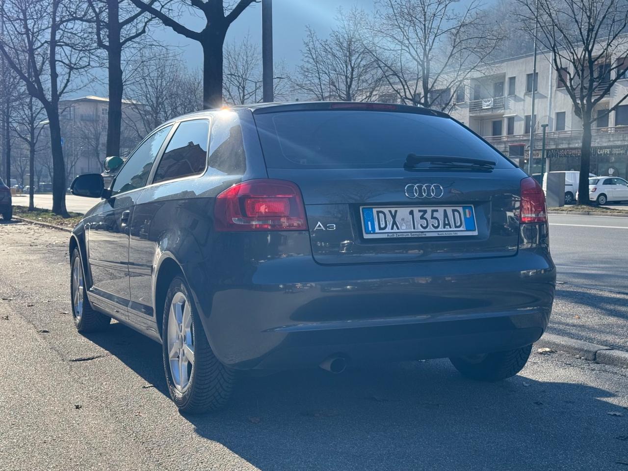 Audi A3 1.6 - NEOPATENTATI - VETRI OSCURATI