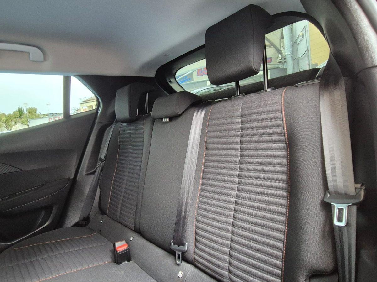 PEUGEOT - 2008 - BlueHDi 110