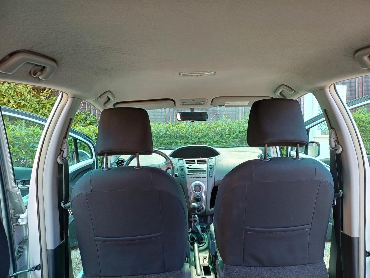 Toyota Yaris 1.3 5 porte Sol