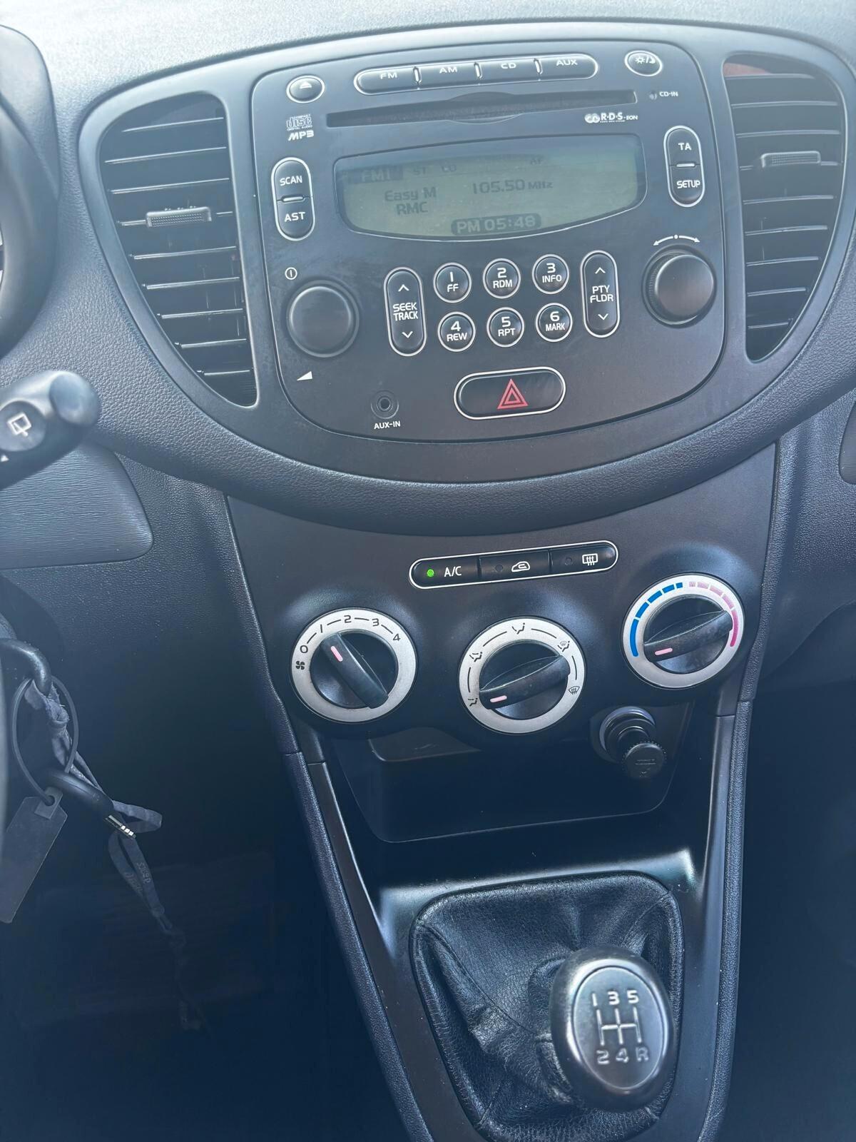Hyundai i10 1.1 12V Active unico proprietario adatta ai neopatentati