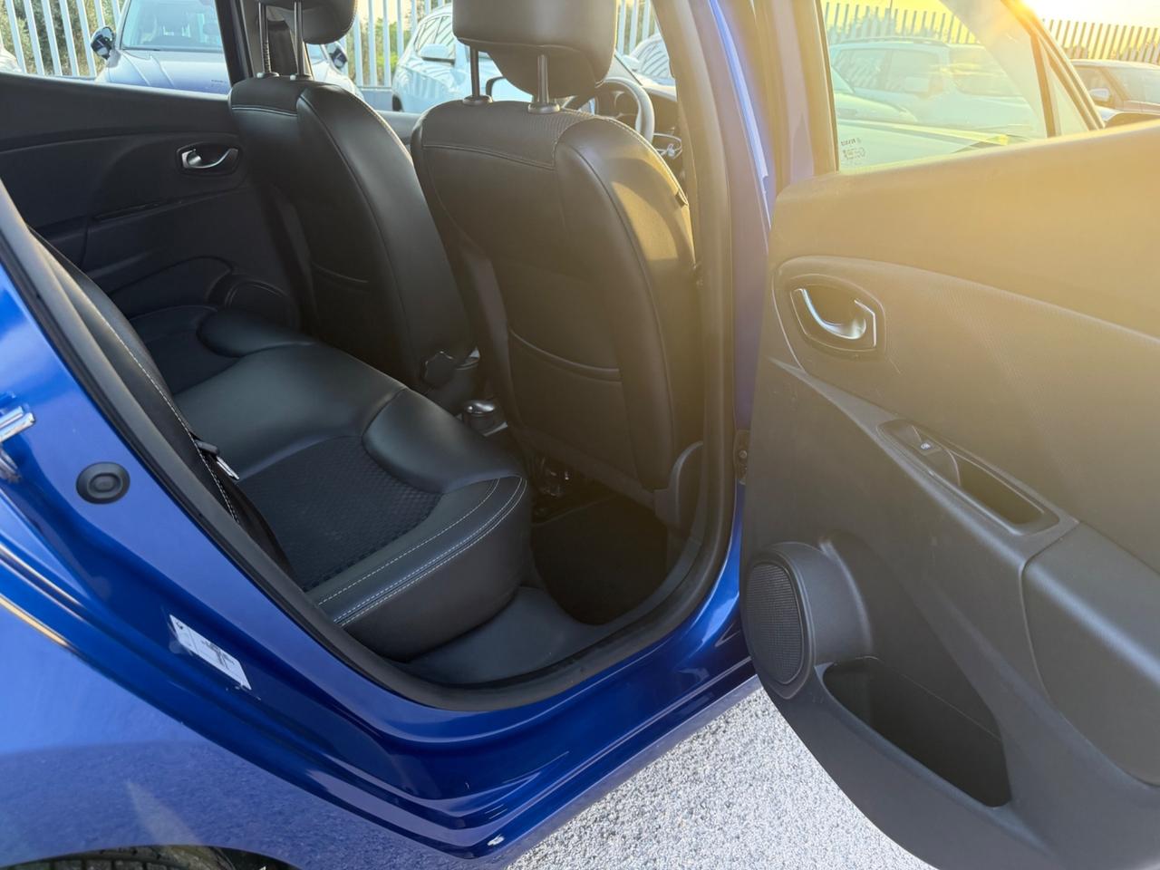 RENAULT CLIO 0.9 TCe 90 CV DUEL FUL LED PELLE MY18