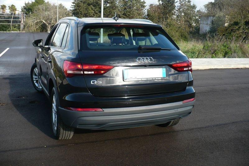 Audi Q3 Q3 35 TDI Business Advanced